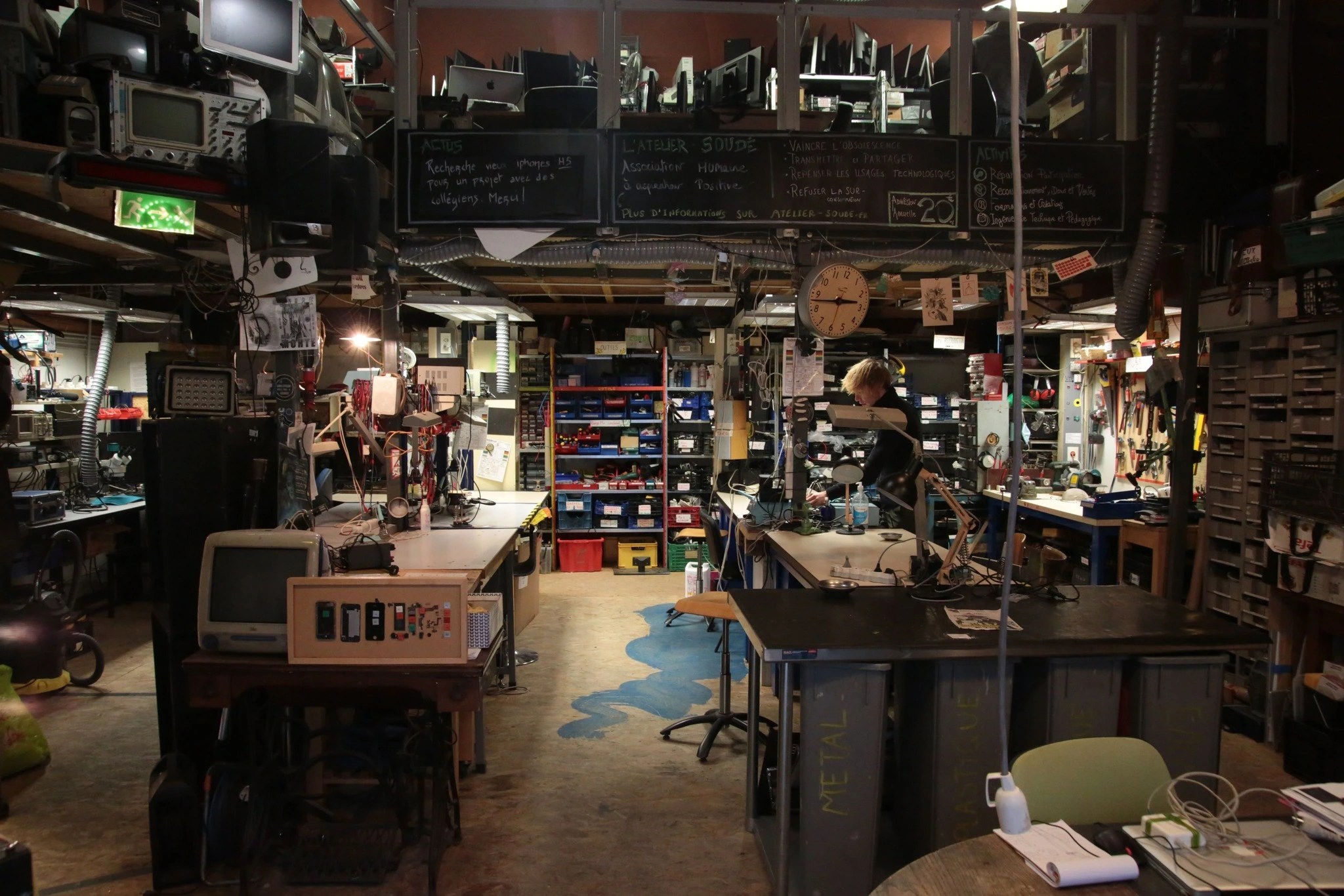 Atelier réparation électronique récup